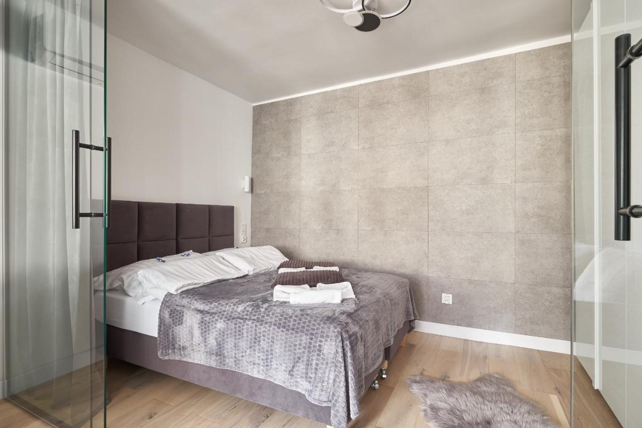 Platinum Apartment - Parking - Klimatyzacja - Winda - Self Check In Вроцлав Екстер'єр фото